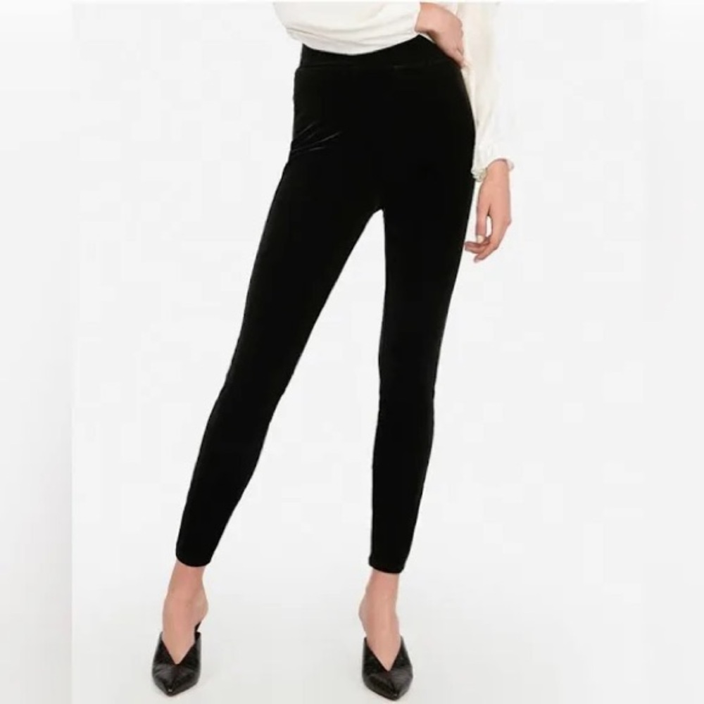 Express black stretch velvet leggings L